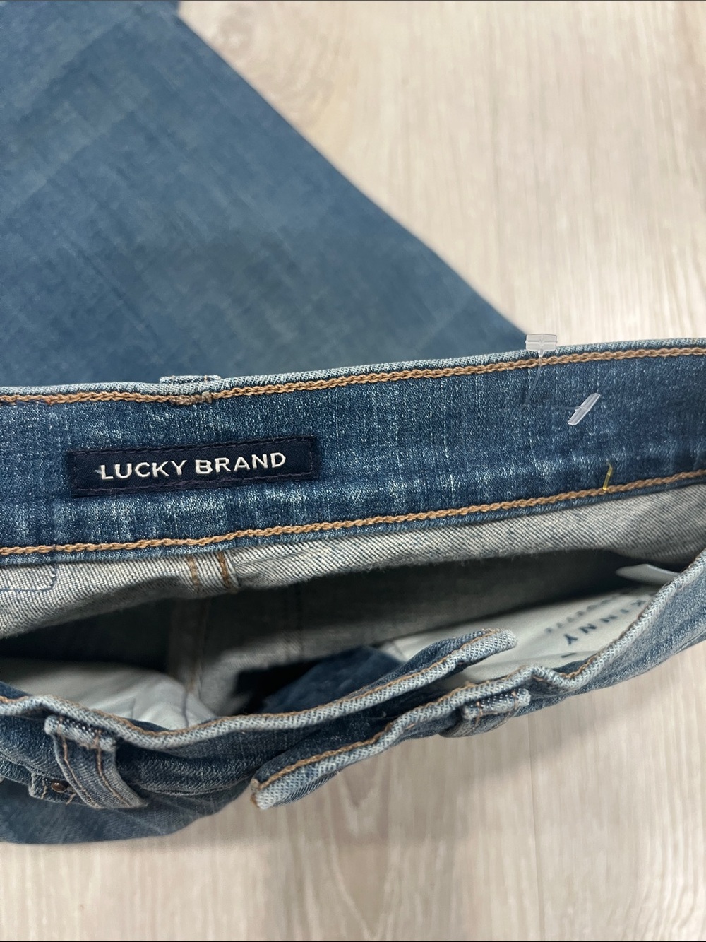 Lucky Brand High Rise Skinny Bridgette Jeans - Picture 4 of 4
